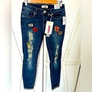 ✨NWT Harmony Havoc Patched distressed stretch skinny jeans 👖 5